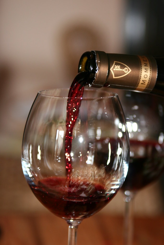 Representative image for Serving Wine