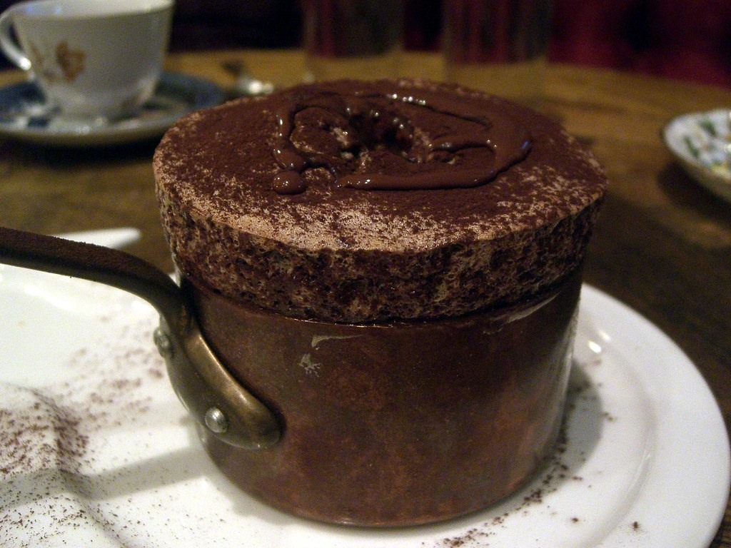 Representative image for Serving a Soufflé